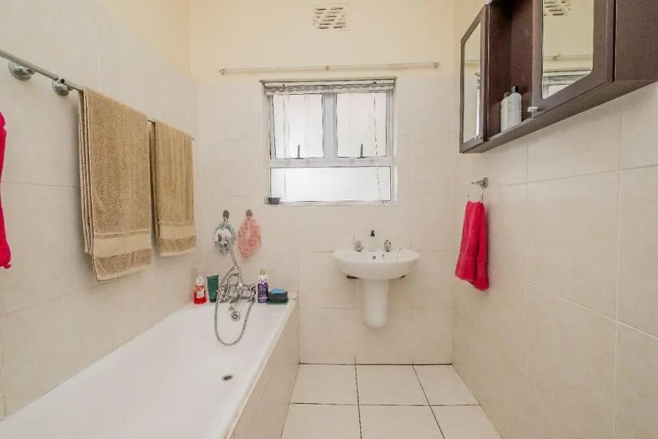 Oakdale Guest House Ciudad del Cabo